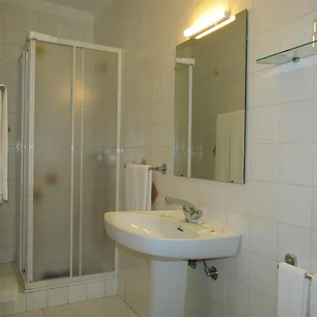Sao Tomas Hotel 2*