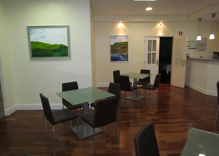 فندق Sao Tomas 2*