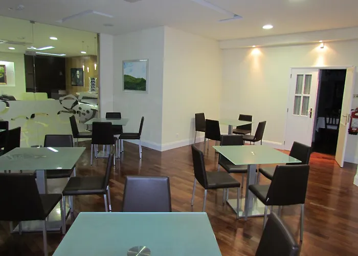 فندق Sao Tomas 2*